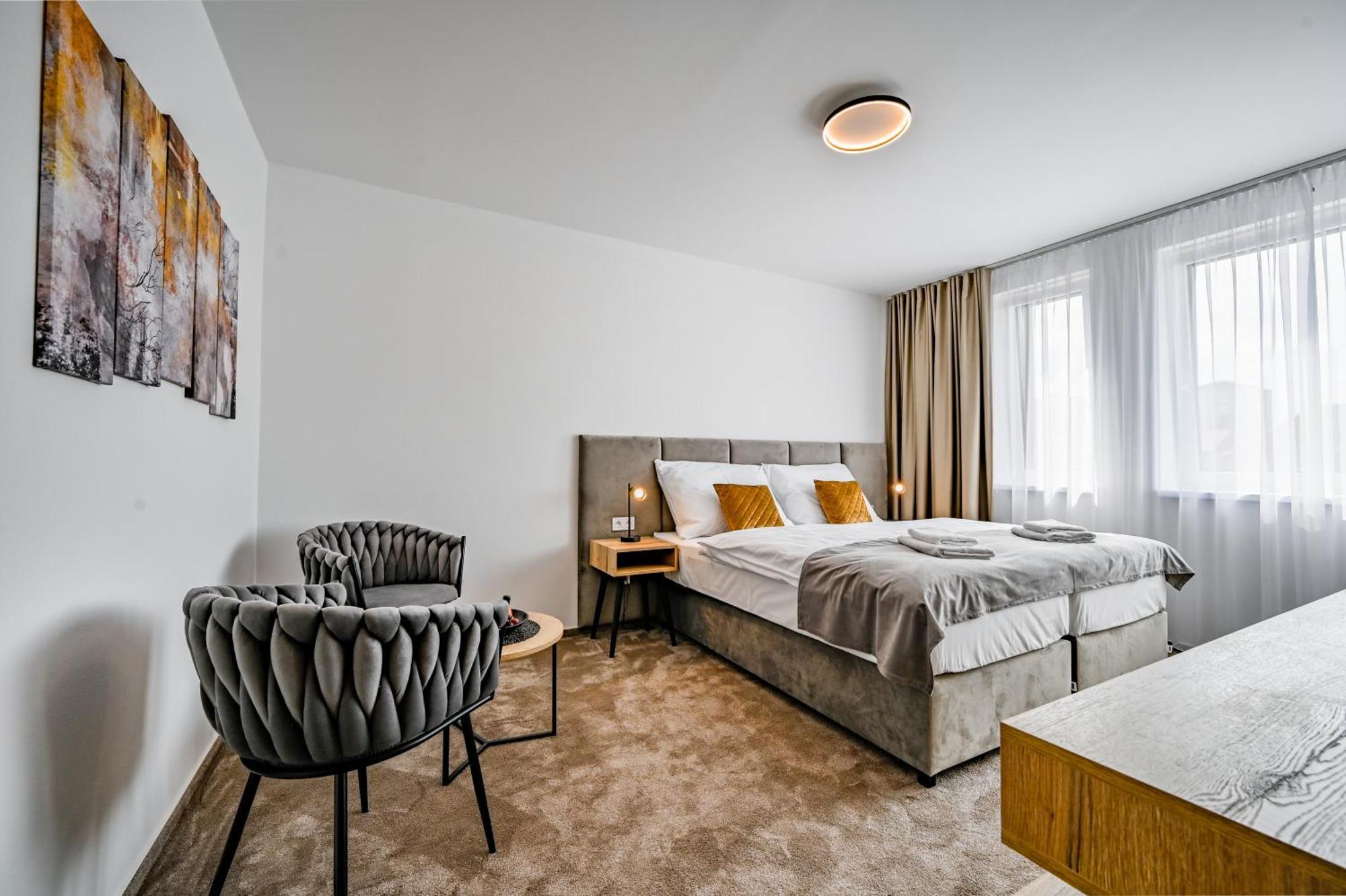 Penzion U Jakuba & Restauracia Bezplatne Parkovanie Martin Exteriör bild